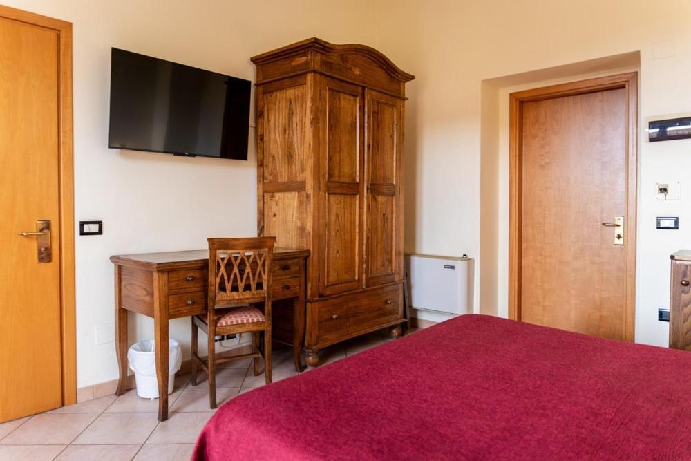 Hotel Rossi Manciano Dış mekan fotoğraf