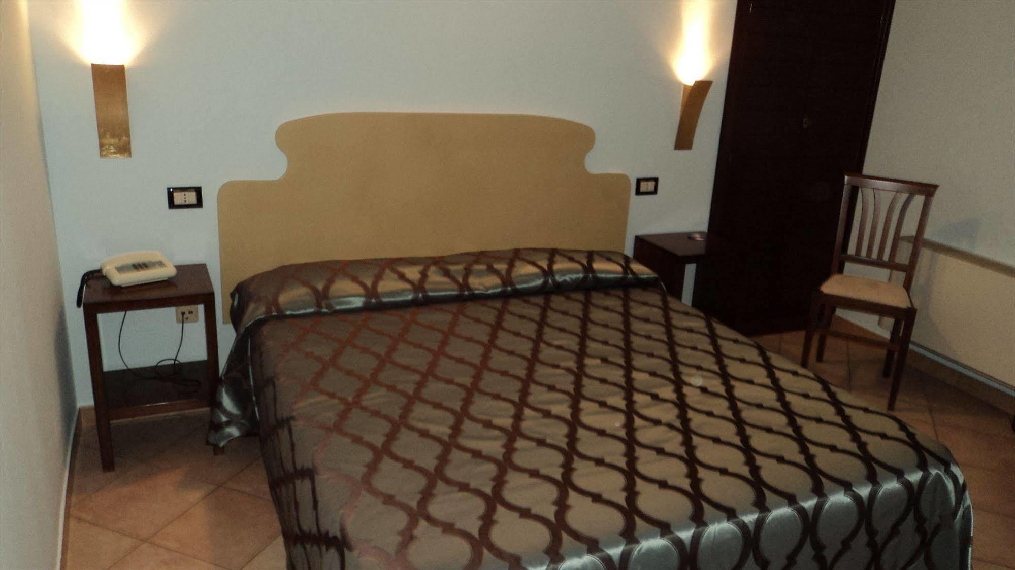 Hotel Rossi Manciano Dış mekan fotoğraf